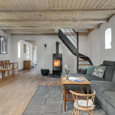 3 Bedroom In בית נופש Frederiksværk
