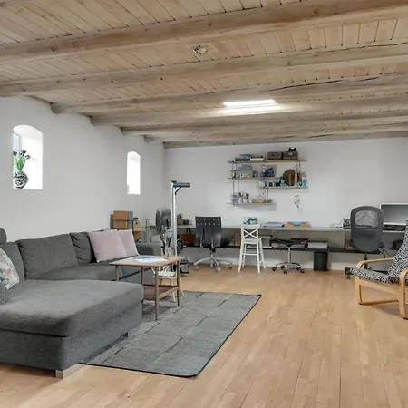 3 Bedroom In *